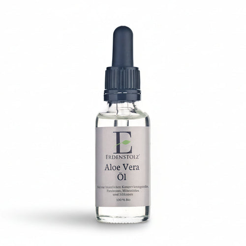 klares Öl in Glasflasche mit Pipette